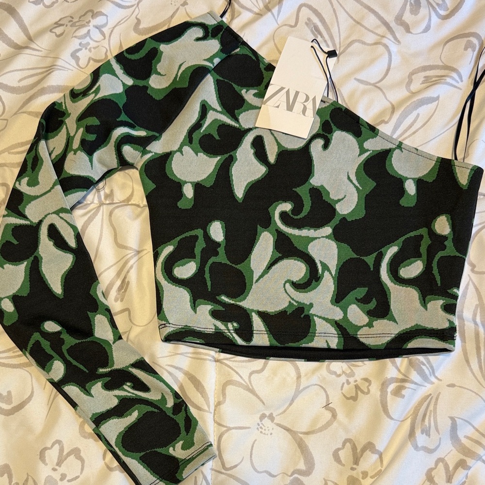 Zara Camouflage One-Shoulder Top - Picture 4 of 4